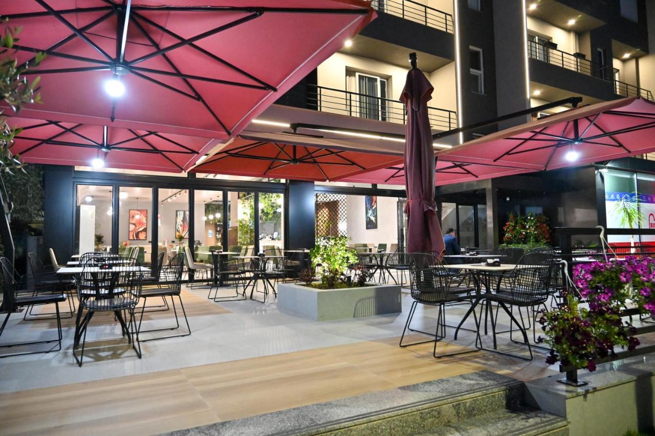 Hotel Vino Durrës Kültér fotó