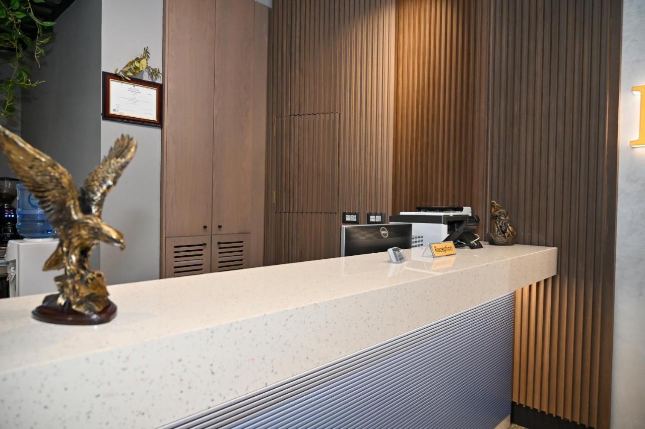 Hotel Vino Durrës Kültér fotó
